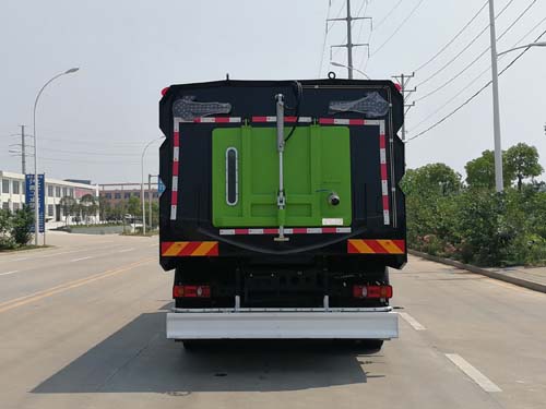 楚勝牌CSC5180TXS6DNNG型洗掃車(chē)